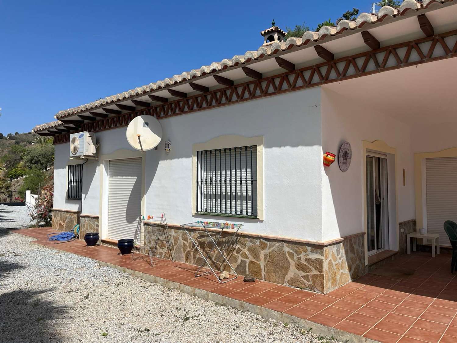 Beautiful comfortable villa 3 bedrooms 2 bathrooms pool (MonteAlegre) km 12