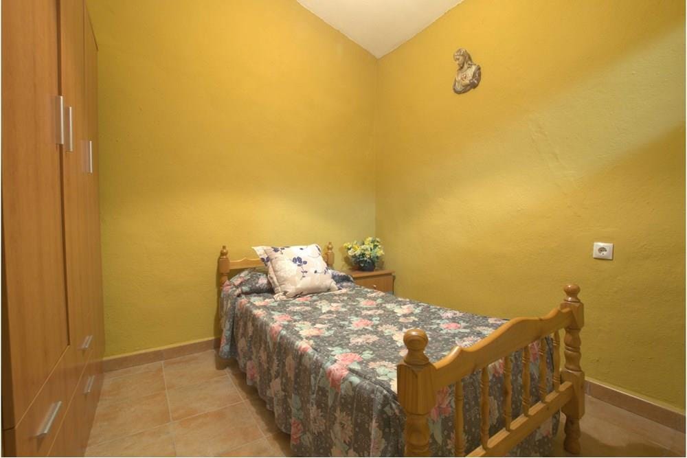 VIVIENDA EN CANILLA DE ACEITUNO, BARRIADA DE RIO BERMEZA